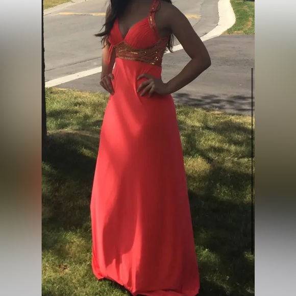 David’s bridal store prom dress - Picture 5 of 6